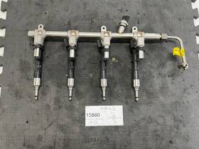 0261500414 Alfa Romeo 2017-2023 Stelvio 2.0l Turbo Engine Fuel Rail With Injectors Tube
