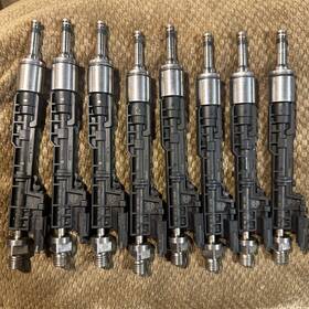 13648627842 Bmw 2010-19 Eight F10 M5 550i X5 750i N63 Eu6 Fuel Injectors Genuine