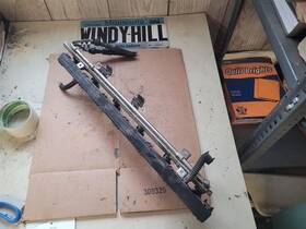 322-60619 Bmw Fuel Injection Parts Injector Rail Convertible Fits 98-99 323i