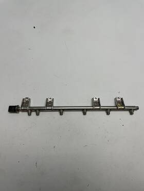7576779 Bmw 2011 2012 2013 E82 E88 E92 E93 135i 335i N55 Fuel Injector Rail Oem