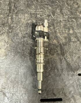 7585261-11 Bmw N54 N63 135i 335i 535i 650i 750i Index 09 Fuel Injector Single One Genuine