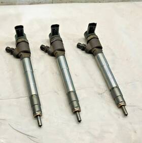0445110675 Bosch Set Of 3 Fuel Injectors For Cummins Isf2.8 Diesel Engine Oem