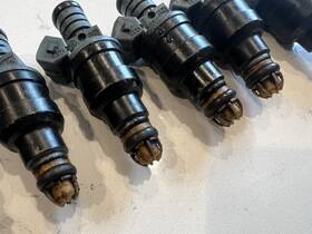 280150715 Bosch Bmw E30 325i 325ix M20 Injectors 6 Oem