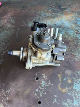 5801470100 Bosch 658359234074 Fuel Injection Pump 0445020508 For Cp4 Case 590sn 580n Engine