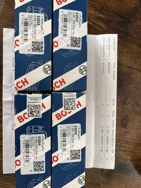 Bosch Bs62855 Volkswagen/audi Gdi Fuel Injectors- Set Of 4