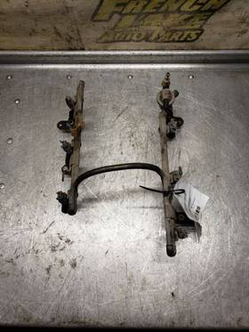 322-05308 Buick Fuel Rail With Injectors 3.8l Fits 2003 Lesabre 1136911 322-05308 Buick Fuel Rail With Injectors 3.8l Fits 2003 Lesabre 1136911