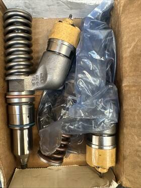 10r2781 Caterpillar C15 Fuel Injector Set Of 2 Part Number Brand New
