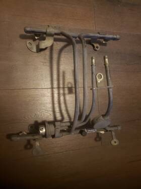 F00hff0009 Chevrolet 254568/24508942/ 2004 Chevy Monte Carlo Ss Fuel Injection Injector Rail Bosch O/e