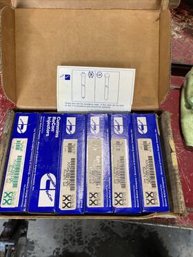 3018835xx Cummins Set Of 6 Ptd Injectors P/n All New/reman Never Used