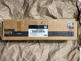 4062569px Cummins Fuel Injector For Qsx15 Isx15 X15 Diesel Engine