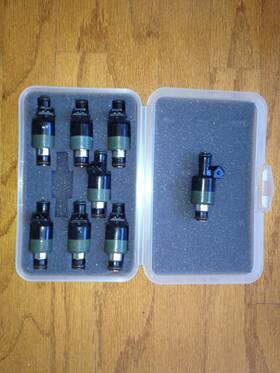 17113738 Delphi 17104487 Qty. 8- #17104487 50lb/hr Fuel Injectors Precedes #17113738