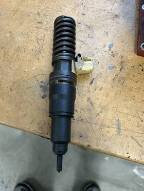 85013152 Delphi Diesel Mack Volvo D13 D16 Mp7 Mp8 Fuel Injector Oem B3 85013152 Delphi Diesel Mack Volvo D13 D16 Mp7 Mp8 Fuel Injector Oem B3
