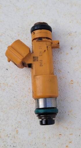 0950-821-15 Denso 2008-2013 Infiniti G37 3.7 Liter Fuel Injector Assembly Oem