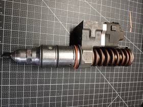 Dde-r5237334 Detroit Diesel Fuel Injector 8 Holes 155 Degree Spray Angle