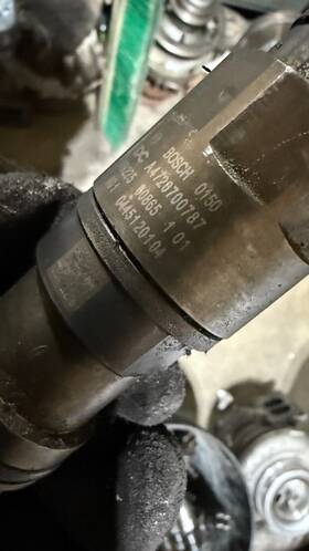 A4720700787 Detroit Diesel Dd15 Dc Fuel Injectors Used Core