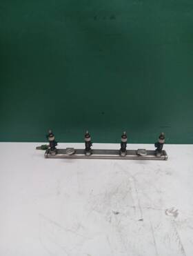 04891577ab Dodge 2008-2014 Avenger 2.4l Fuel Injector Rail Oem