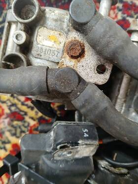 351057 Evinrude 2004 Used Etec Fuel Injectors Removed From Running Engine