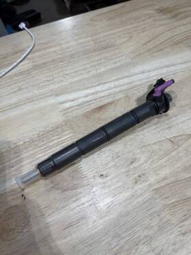 Lc3q-9k546-ad Ford 0445118057 Powerstroke 6.7l Diesel Engine Fuel Injector Oem