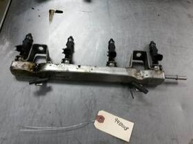 Ford 6m8gca Fuel Injectors Set With Rail For 05-07 Escape 2.3