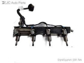 Cm5ebe Ford Fuel Injectors Set With Rail For 12-18 Focus 2.0 Gas
