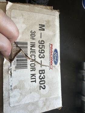 Ford Performance M-9593-b302 30 Lb/hr Injector Set New In Box