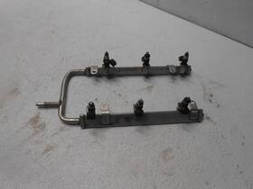 Smitley-383-34-161 Ford 2012 Explorer Fuel Rail With Injectors