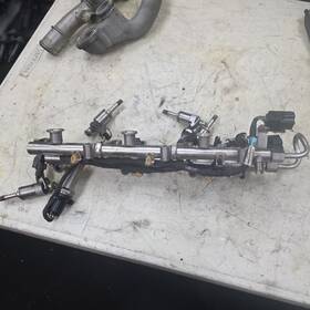 Hl3e9f797ff Ford Trucks Fits 2018 - 2021 Expedition 3.5l Lh And Rh Lower Fuel Rail W Injectors Oem