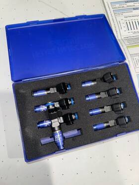Is403-0775h Fuel Injector Clinic Fic 775cc Set For Mustang Gt 86-12 High-z