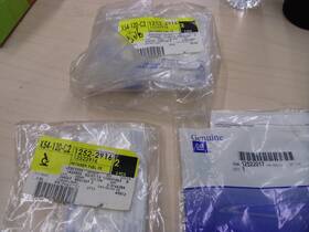 General Motors 15252916 4 Each Gm 12522916 Retainer Fuel 1 12522917 Oem Genuine Sealed Bags H3