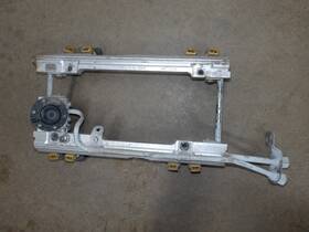 17088065 General Motors 85 86 87 88 Camaro Z28 Trans Am Corvette Tuned Port Fuel Rail Assembly
