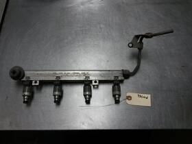322-58847 Geo Fuel Injectors Set With Rail For 90-92 Storm 1.6