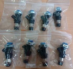 Gw-qpyz02 Gledewen Fuel Injector 2 Hole 8pcs 4.8l 5.3l 6.0l Engine For 2001-07 Chevy Tahoe Cadillac