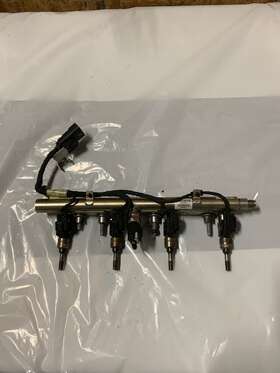 12608366 Gm 12633788/ 2012 Gmc Terrain 2.4l Fuel Rail With Injectors And Harness Opt. Nu6