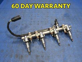 0261555144 Gm Chevrolet Gmc Cadillac Buick 13-18 Ats Cts / 16-20 Camaro Malibu 2.0l Ltg Fuel Rail And Injectors 7163