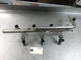 12602056 Gmc Fuel Injectors Set With Rail For 07-08 Acadia 3.6