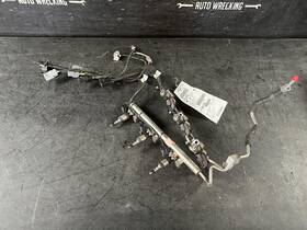 353403c560 Hyundai 353103c550 12-16 Genesis 3.8 Fuel Rail With Injectors And Harness