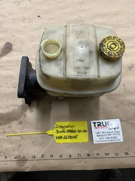 International 2239045 Brake Master Cylinder - P/n