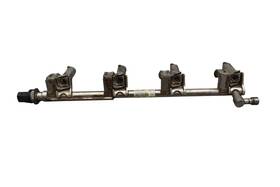 Dw939g774ad Jaguar Dw939g774ad/ 9g774 10-20 Xj Xjl Xkr F-type Right Passenger Side Fuel Injection Rail Line Oem