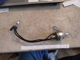 Tda831 Jaguar Xjs Xj-s Xj6 - Fuel Solenoid Valve Regulator Vacuum Look Used 12v
