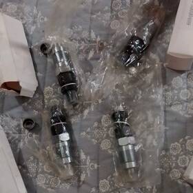 Hp30000409 Jeebda Fuel Injectors For Bobcat And Kubota 4 Pack Brand New In Box
