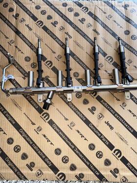 68453525ab Jeep Engine Fuel Injection Rail 4 Injector 2.0l I4 Wrangler 4xe 2024 68453525ab Jeep Engine Fuel Injection Rail 4 Injector 2.0l I4 Wrangler 4xe 2024