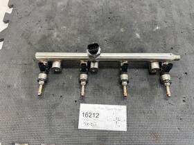 G4kj Kia 1505260125299 2014-2016 Sportage Fwd 2.4l Engine Fuel Rail With Injector Set 4