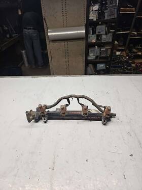 K2a520180a Kia 1998-2000 Sephia Fuel Pressure Rail System With Injectors Harness