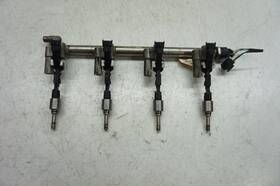 8w939g774 Land Rover 2013 Lr4 Oem 5.0l Right Side Injector Rail With Injectors