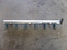 6g9n-9h487-ah Land Rover Lr004600 08-12 Lr2 Oem 3.2 Fuel Rail With Injectors R21