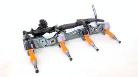 89458-78020 Lexus 23209-39275 2016 2017 Is200t Fuel Delivery Rail With 4 Injector Sensor Oem
