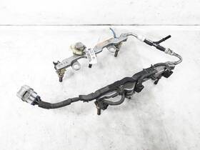 23807-31061 Lexus 2007-2011 Gs350 3.5l Engine Fuel Rail With Injectors Cut Wire And Broken Plug