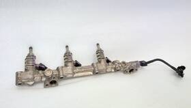 23807-31130 Lexus Right Fuel Injection Rail With Sensor 3 Injector Oem 2006-2010 Is350