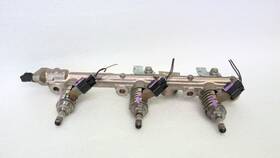 23808-31020 Lexus Left Engine Fuel Injection Rail With 3 Injector Oem 2006 - 2010 Is350