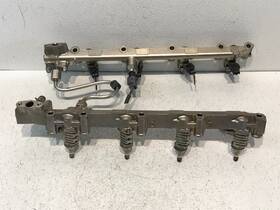 2381538030 Lexus 07-17 Usf40 Ls460 Left Right Inner Fuel Injection Rail Oem Pair Set